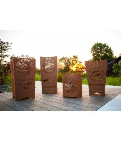 Ferrum FCB Feuerkorb Mia San Mia, Eckig, Rost, Ca. B40/H70/T40 Cm 11 Ferrum FCB Feuerkorb Mia San Mia, Eckig, Rost, Ca. B40/H70/T40 Cm -Gartenbedarf Geschäft 3161965 3161981 3162005 3162047 WE MO 004 FeuerkorbFeuerstelleFanFCBayernFCB